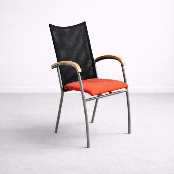 EFG tuoli – punainen/musta