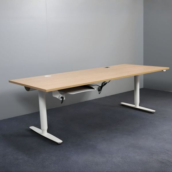 EFG sähköpöytä 210x90 cm - puu/valkoinen