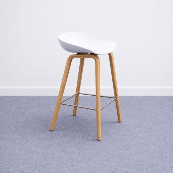 HAY About A Stool AAS32 -baarituoli - valkoinen/vaalea puu
