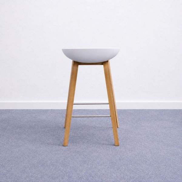 HAY About A Stool AAS32 -baarituoli - valkoinen/vaalea puu