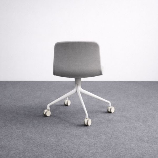 Hay About a chair AAC 14 työtuoli pyörillä – vaaleanharmaabeige / valkoinen