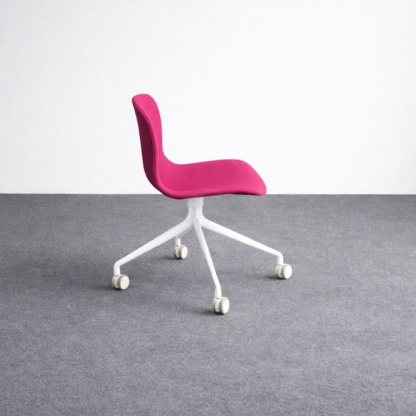 Hay About a chair AAC 15 työtuoli pyörillä – fuksia / valkoinen