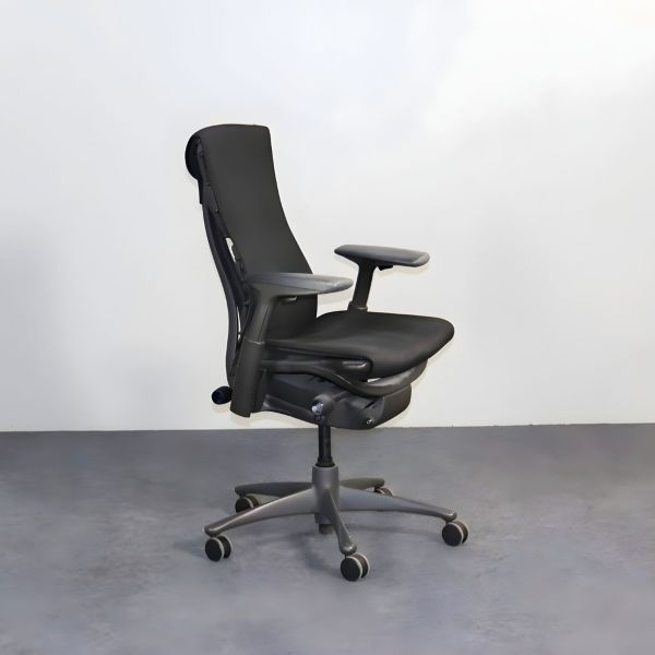 Herman Miller Embody -työtuoli – musta