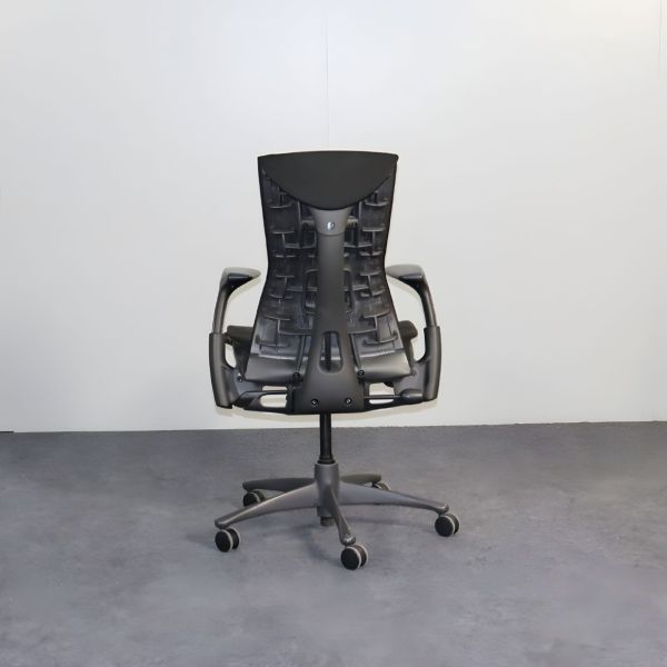 Herman Miller Embody -työtuoli – musta