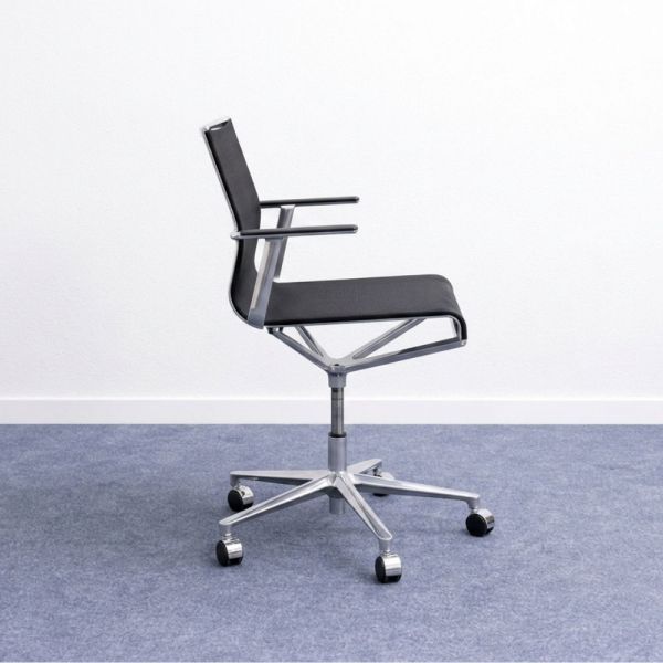 ICF Stick tuoli – musta, pyörällinen