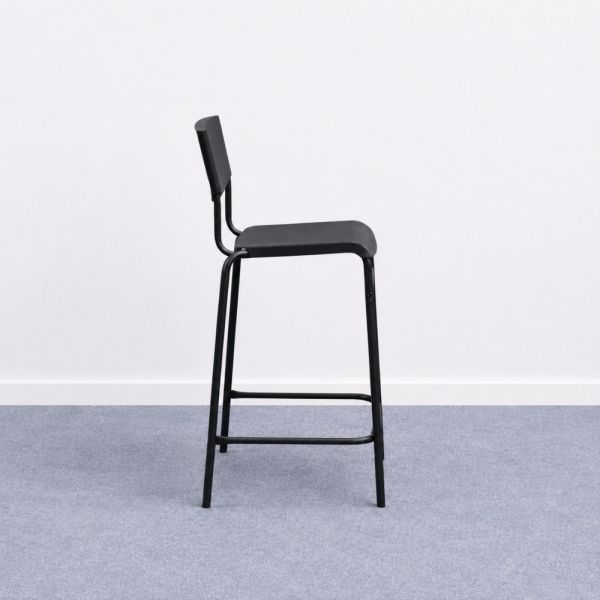 Ikea Stig -baarituoli - musta