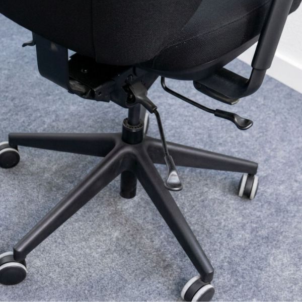 Isku Step+ 37N -työtuoli - musta