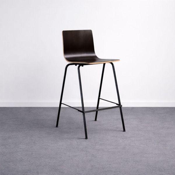 Isku baarituoli - musta