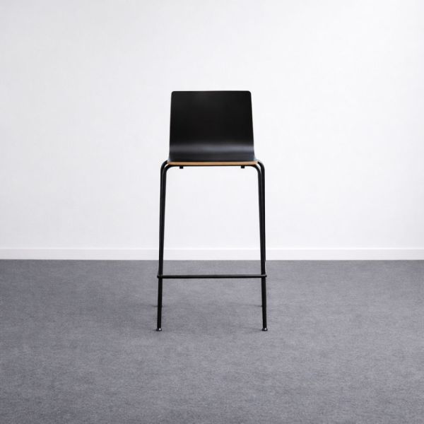 Isku baarituoli - musta