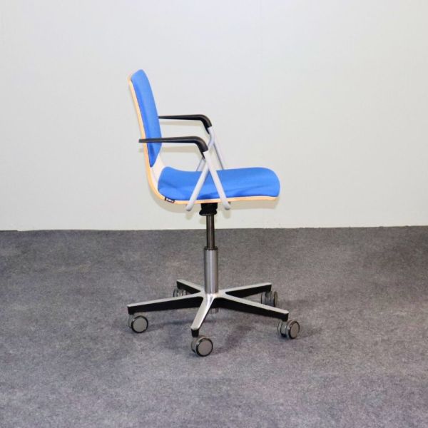 Isku Rudolf neuvottelutuoli – sininen