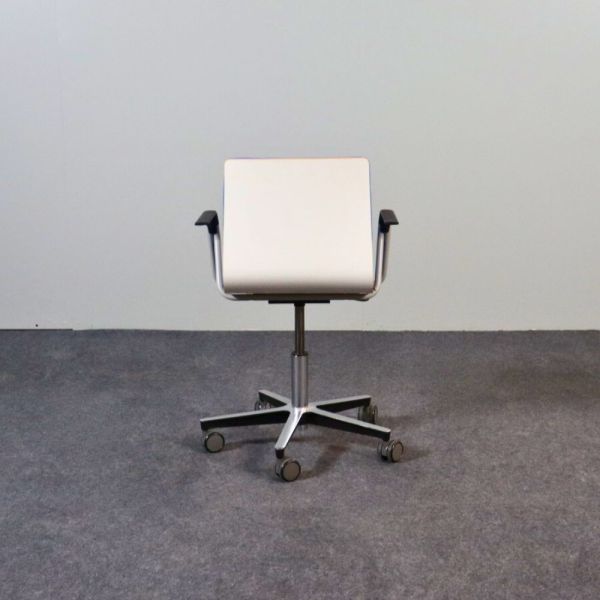 Isku Rudolf neuvottelutuoli – sininen