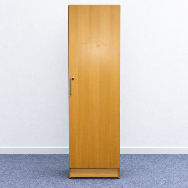 Kaappi 59,5x206 cm , hyllyt - puu