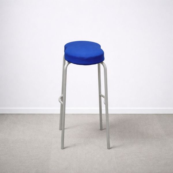 Kinnarps Frisbee -baarijakkara - sininen/harmaa