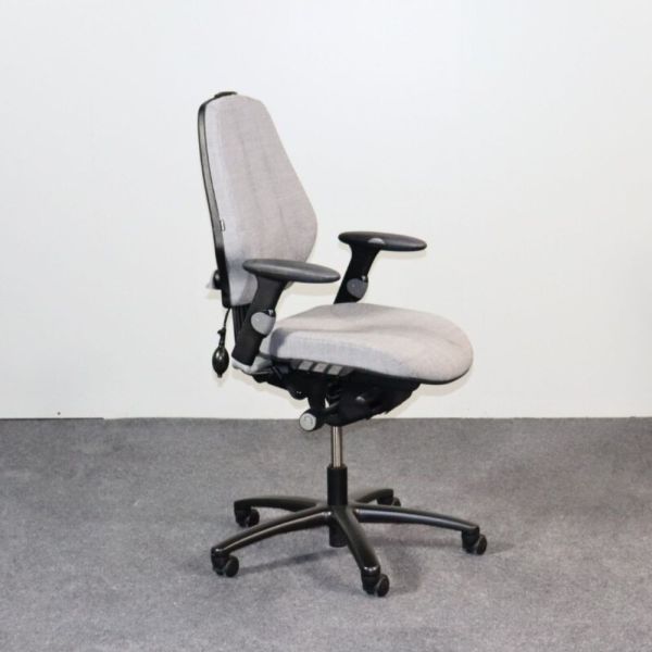 Martela RH Logic 300 työtuoli – harmaa