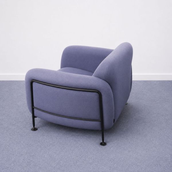 Massproductions Mega Armchair -nojatuoli - liila