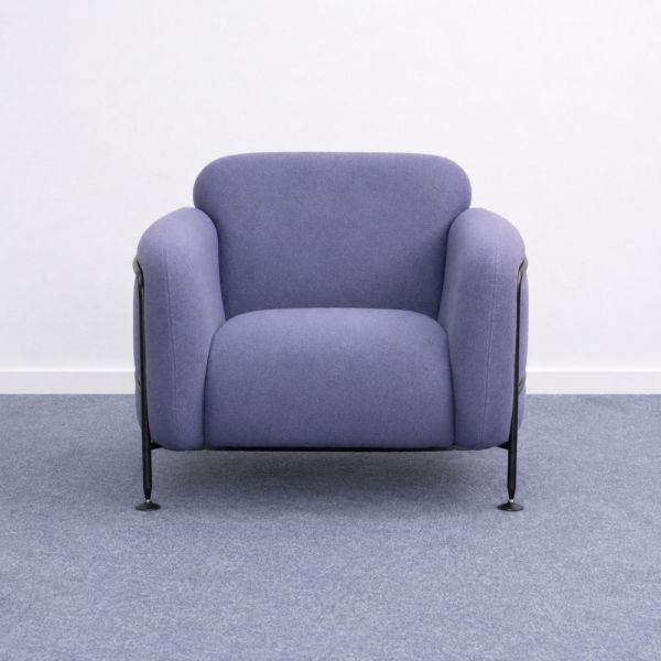 Massproductions Mega Armchair -nojatuoli - liila