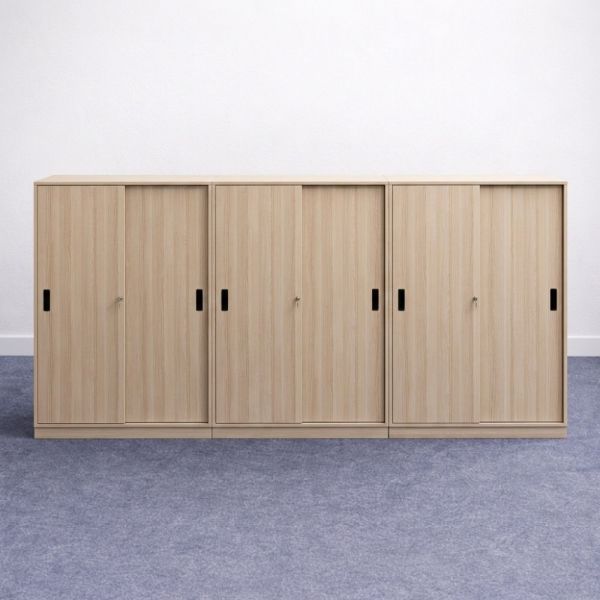 Narbutas vaatekaappi 186x80 cm – vaalea puu