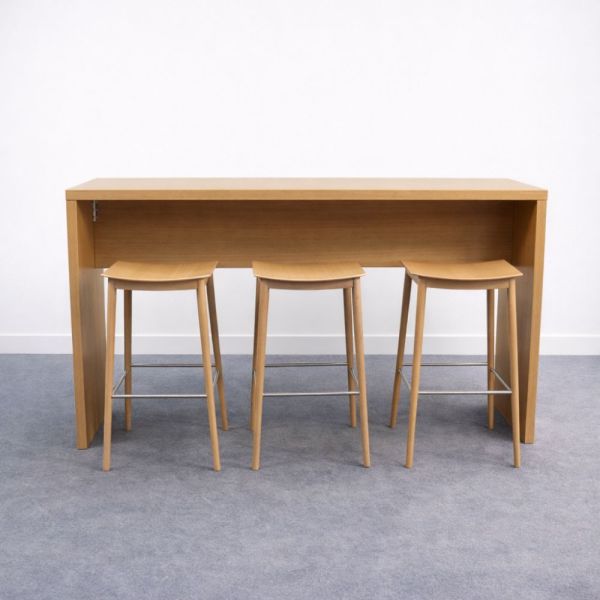 Baaripöytä - tammi