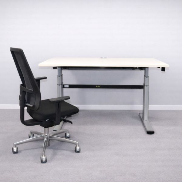 Sähköpöytä 140x80 cm - valkoinen kansi, harmaat jalat