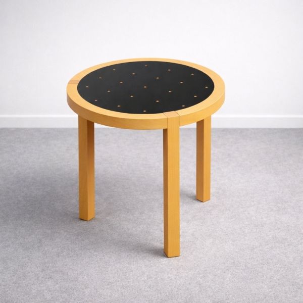 Pyöreä sivupöytä Ø60 cm – puu/musta