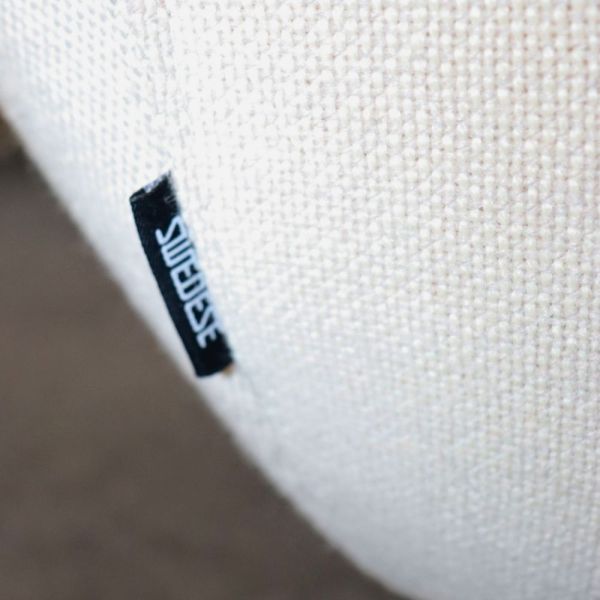 Swedese Happy nojatuoli – vaaleanharmaa