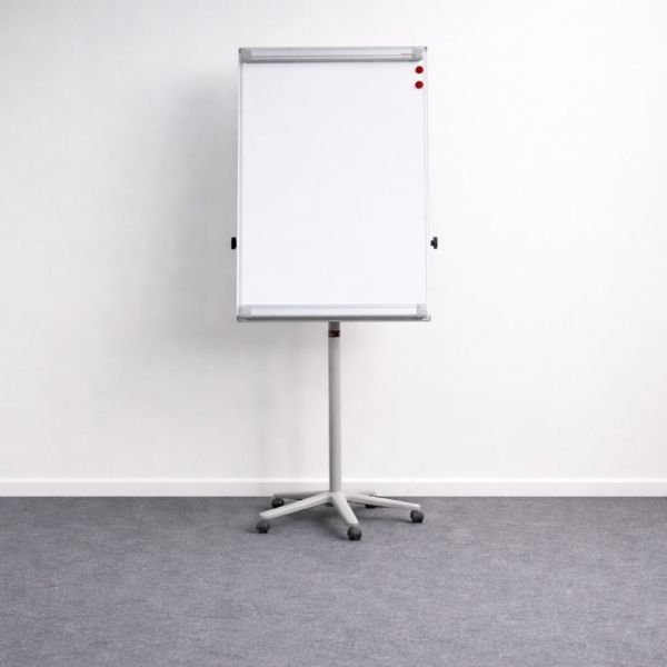 Tussitaulu / fläppitaulu  – manuaalisesti korkeussäädettävä