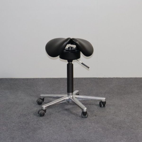 Satulatuoli – musta istuin, metallijalka