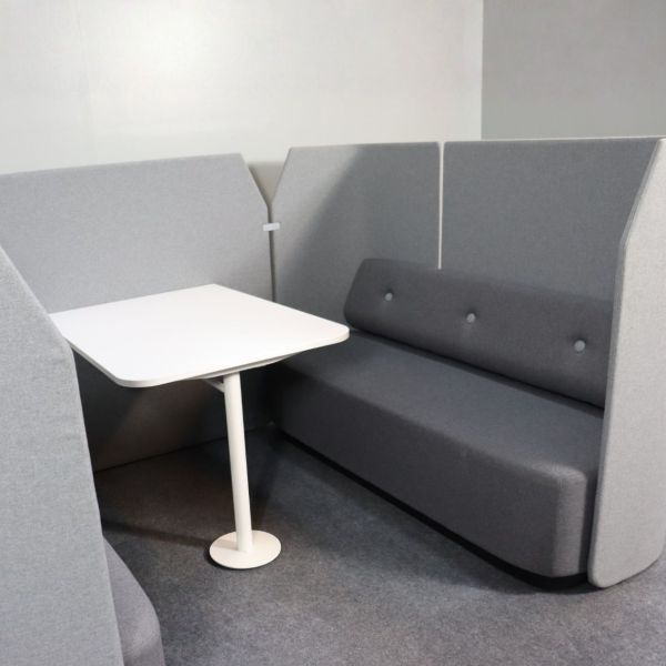 Kinnarps sohvaryhmä - harmaa/valkoinen