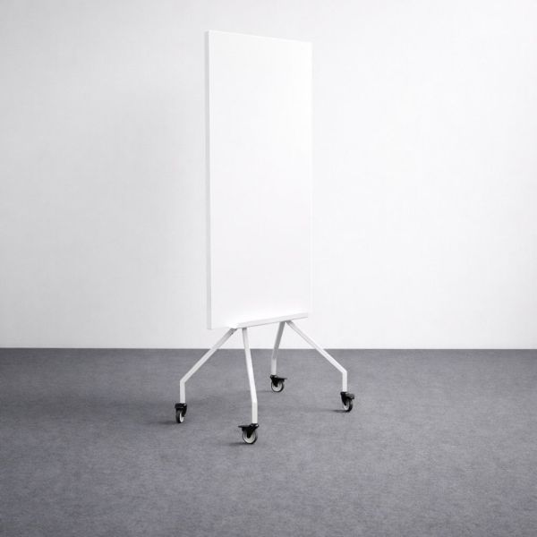 Tussitaulu / muistitaulu 180 × 70,5 cm – pyörillä