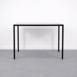 Baaripöytä 141 × 71 cm – beige taso, mustat metallijalat