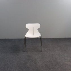 Brado Mariquita Front MARI tuoli – valkoinen, kromijalat