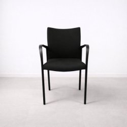 EFG yleistuoli – musta