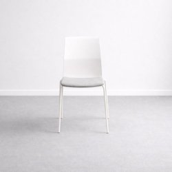 Kinnarps tuoli - vaaleanharmaa/valkoinen