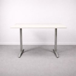 Pöytä 120x80 cm – valkoinen kansi, kromijalat