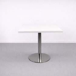 Pöytä 70 × 70 cm – valkoinen/kromi